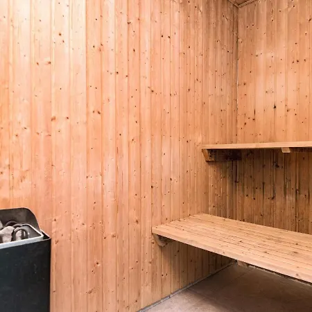 14 Person In Ebeltoft-by Traum *